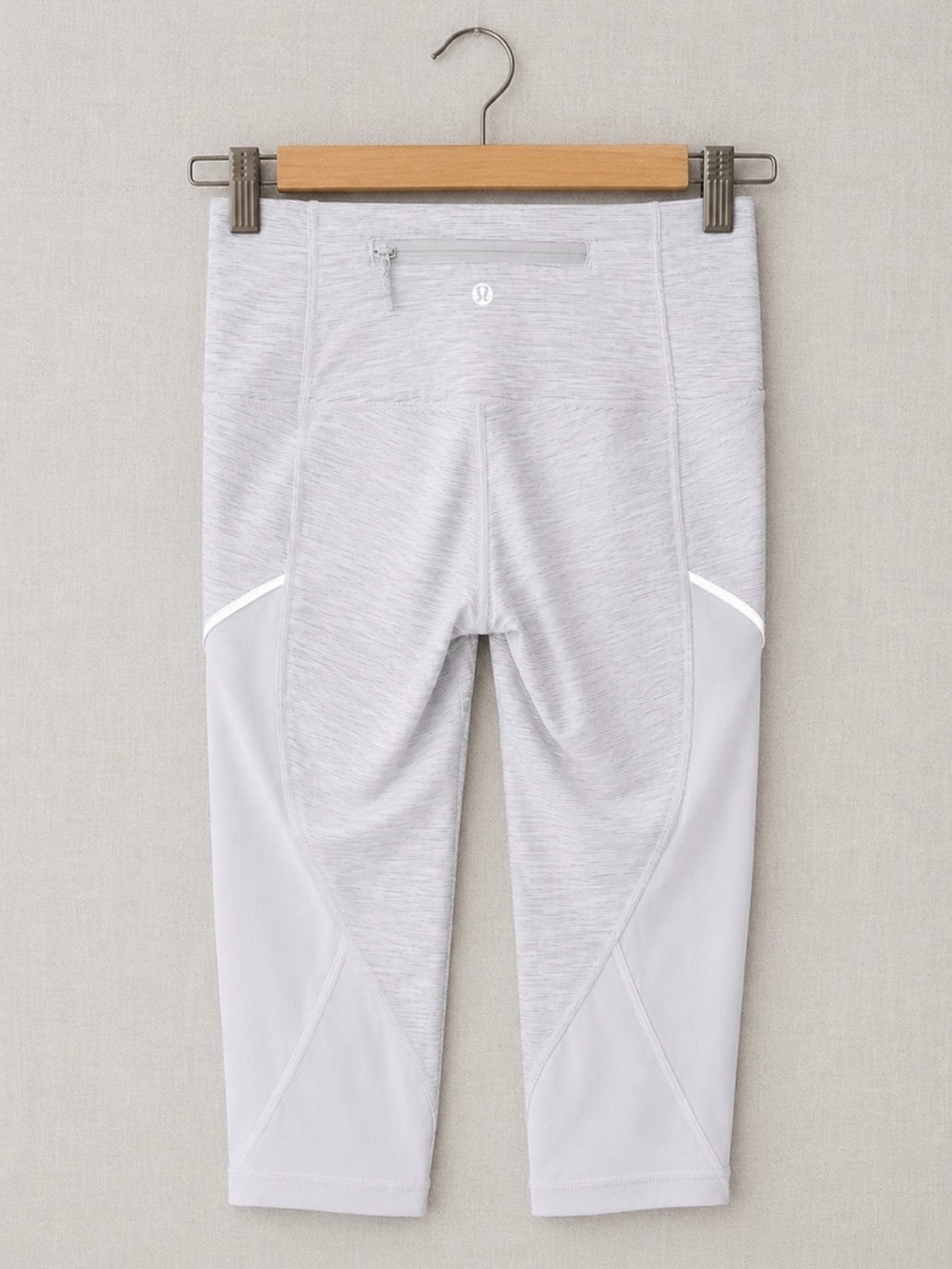 🍋3/75$ Lululemon Luxtreme® Pace Rival Crop 19” in Heathered Grey